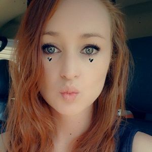 Meet your Posher, Kayce